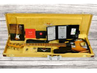 Fender Custom Shop Lim. Ed. 53 P-Bass Heavy Relic Faded Two-Color Sunburst Fender Custom Shop Lim. Ed. 53 P-Bass Heavy Relic Faded Two-Color Sunburst